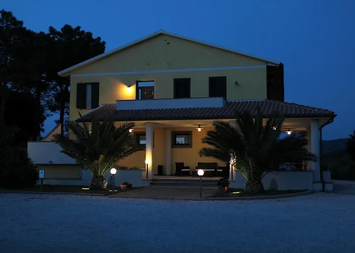 Agriturismo Villa Caprareccia Bibbona